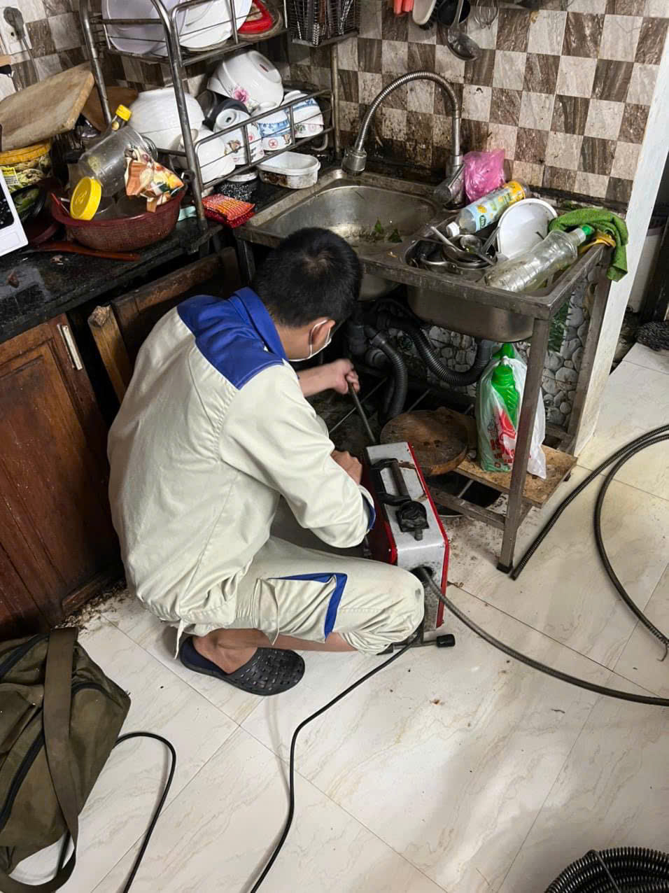 Hút hầm cầu Quận 4